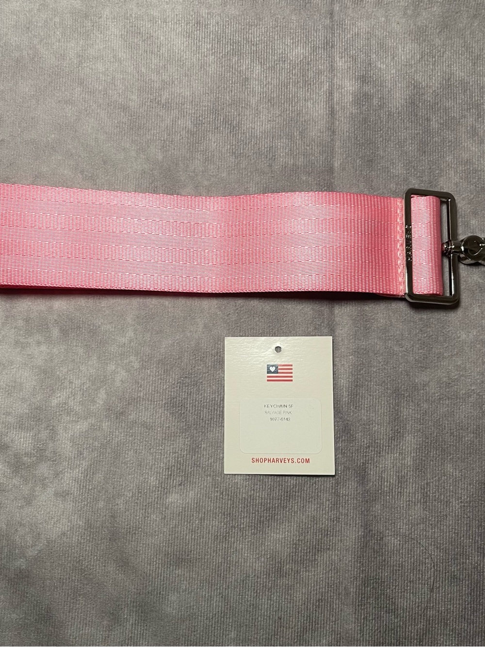Harvey’s seatbelt 5P salvage pink cng click n go keychain